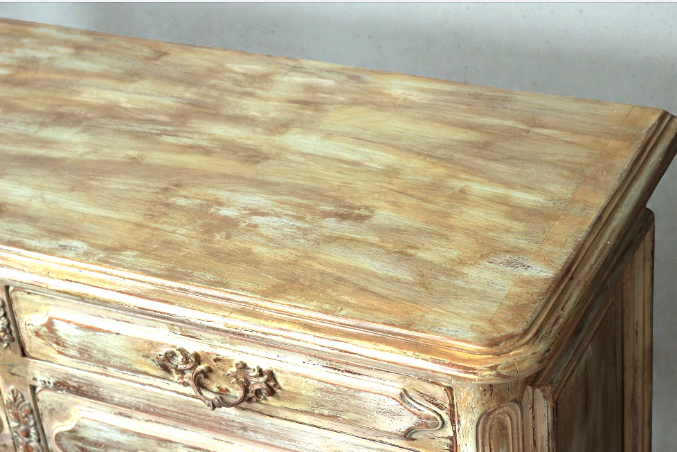 Commode ancienne de style Louis XV patinée beige et ocre – Image 7